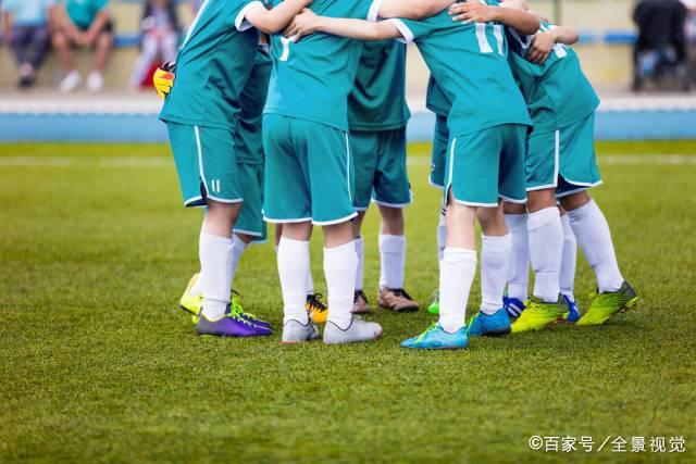广州队第三节狂轰22-7而逆转，现领先广东10分